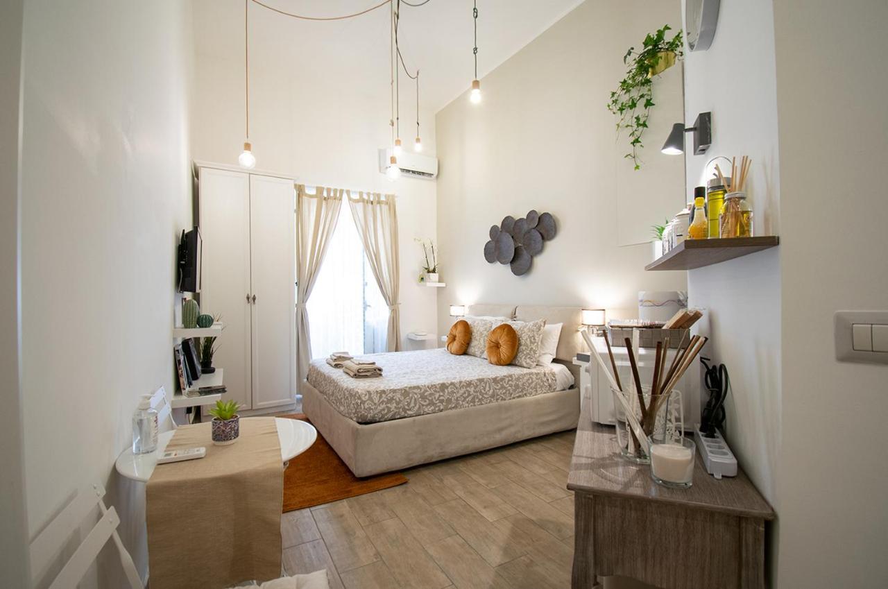 Lorenzo'S Art Studio 2 Νάπολη Εξωτερικό φωτογραφία